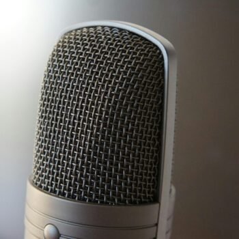 Microphone